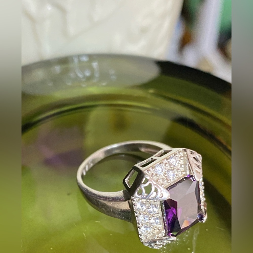 Elegant Purple 925 Sterling Gemstone Ring NEW